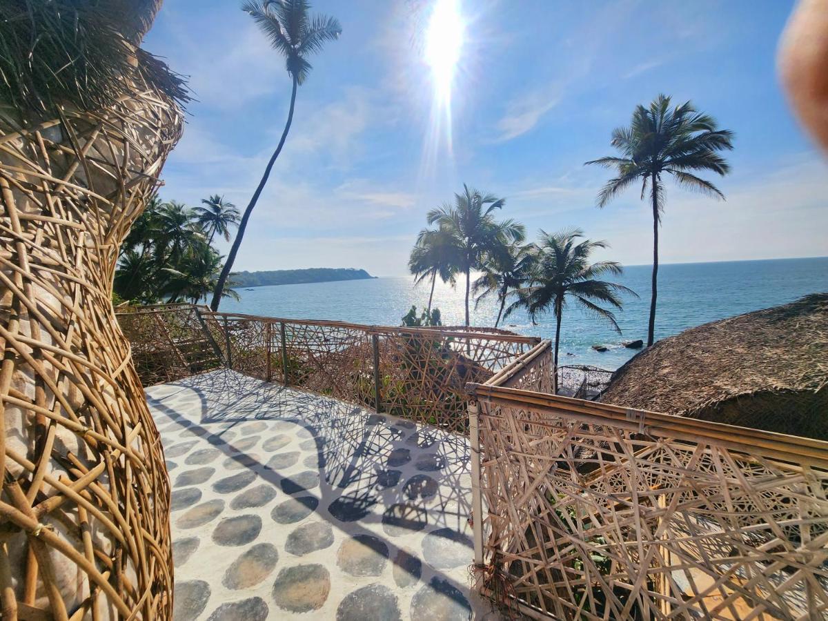 Obrigado By Craftels Hotel Canaguinim Bagian luar foto