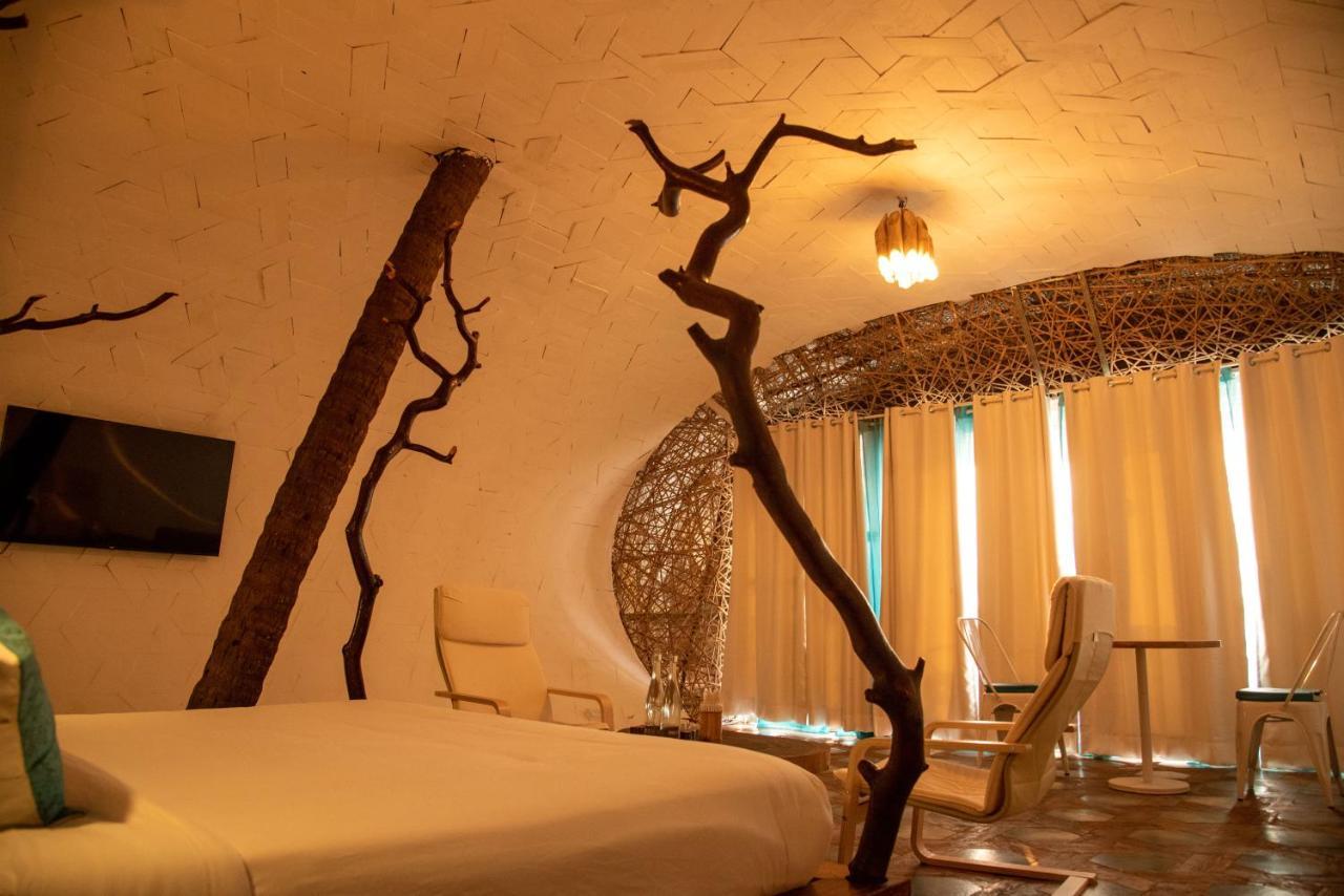 Obrigado By Craftels Hotel Canaguinim Bagian luar foto