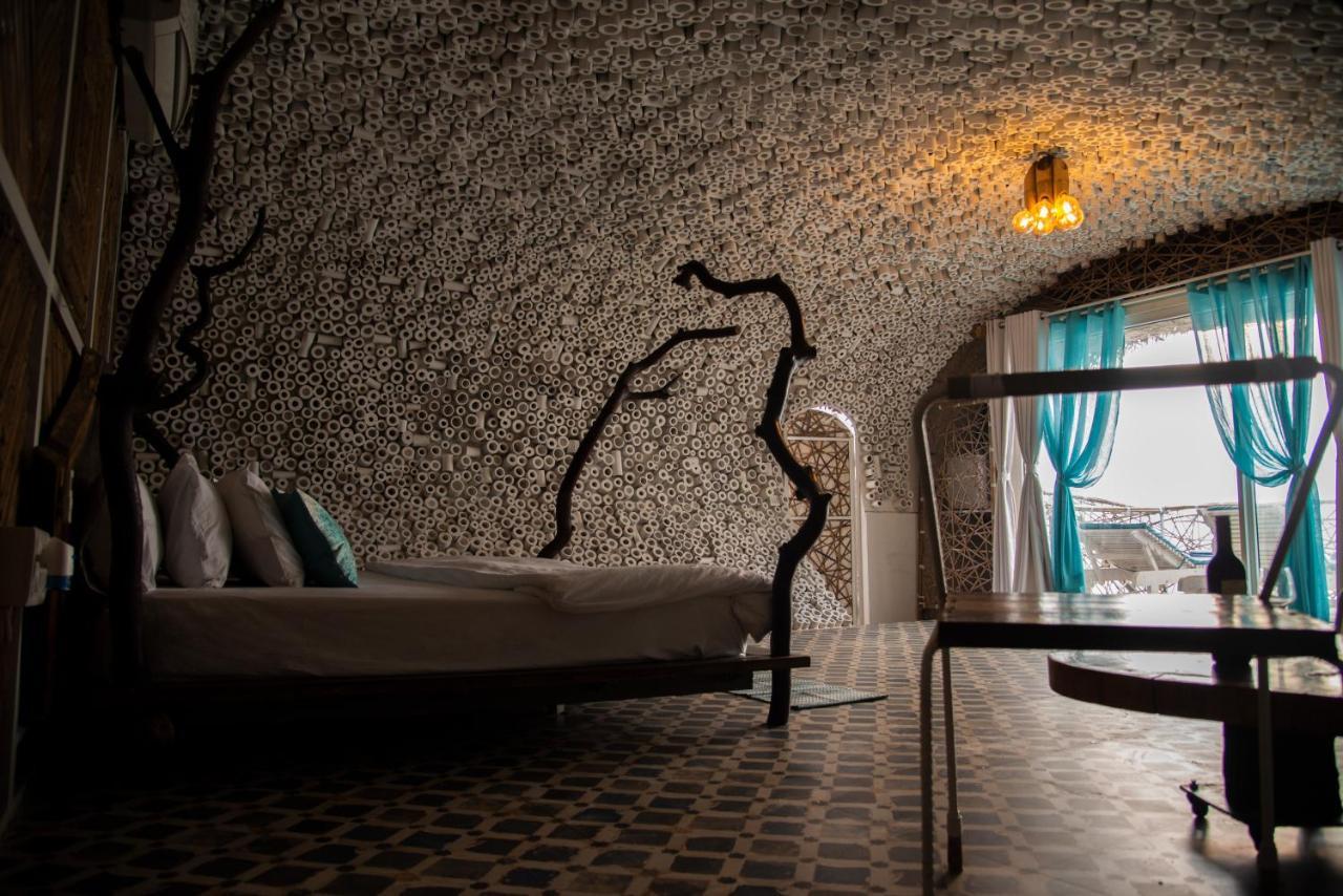 Obrigado By Craftels Hotel Canaguinim Bagian luar foto