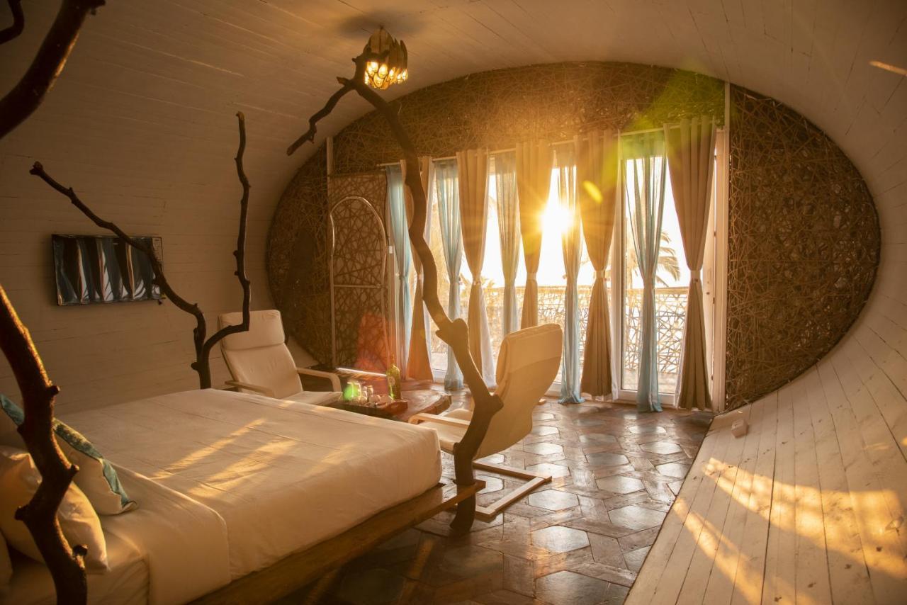 Obrigado By Craftels Hotel Canaguinim Bagian luar foto